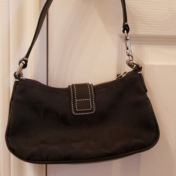 Coach Shoulder Bag - Picture 2 of 5